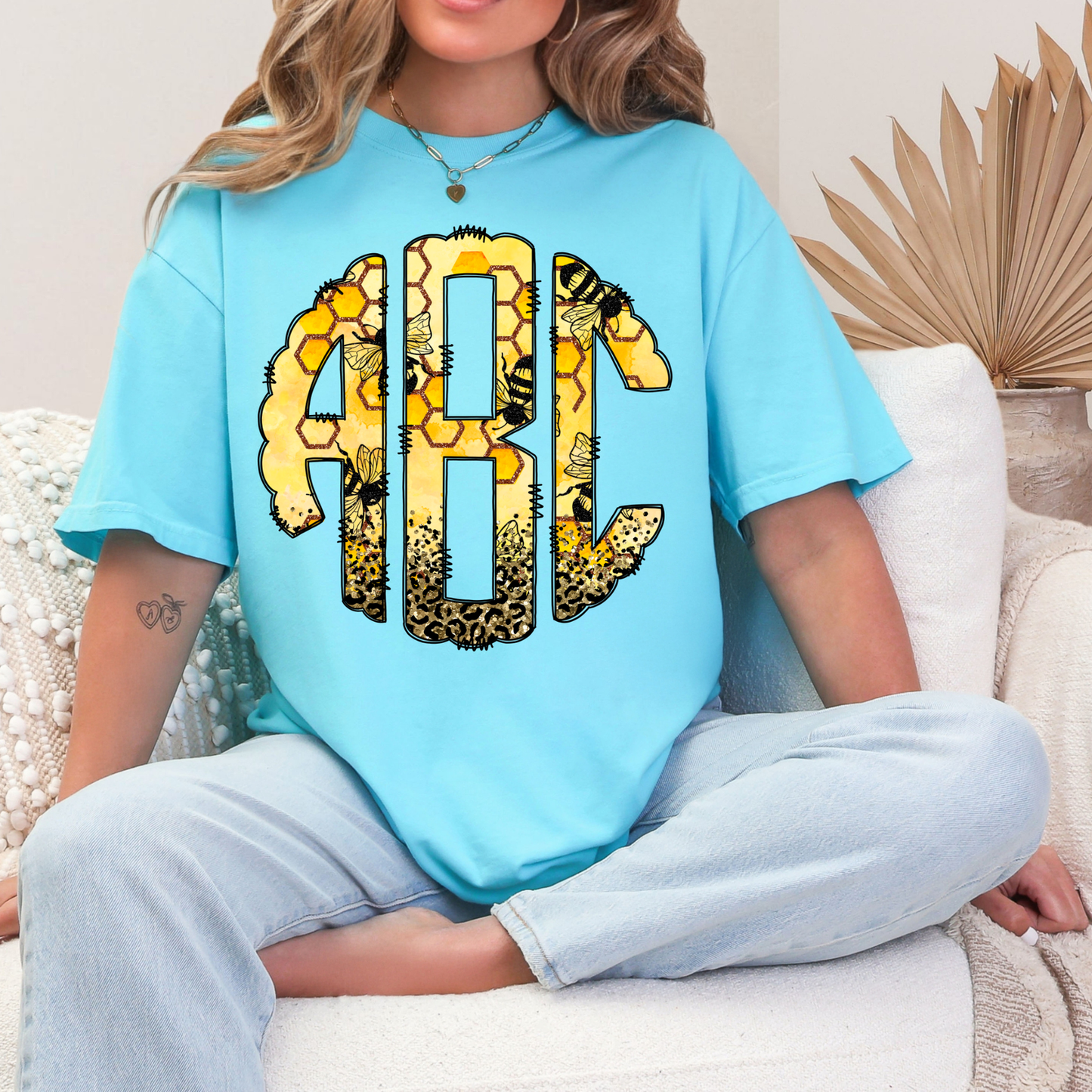 Bee-Comb - Custom Monogram Transfer